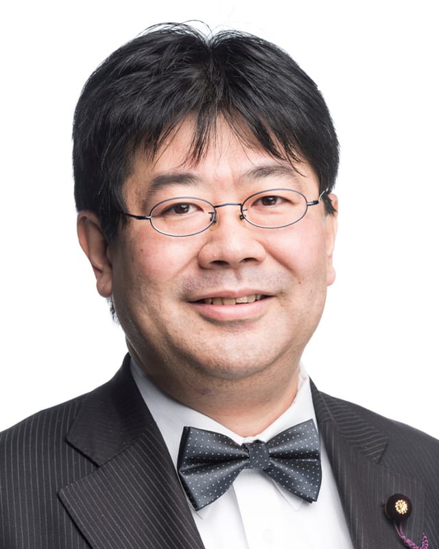 山田 太郎